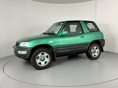 Lot 137 - 1998 Toyota Rav4