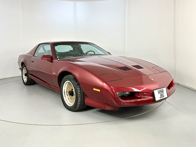 Lot 25 - 1991 Pontiac Firebird