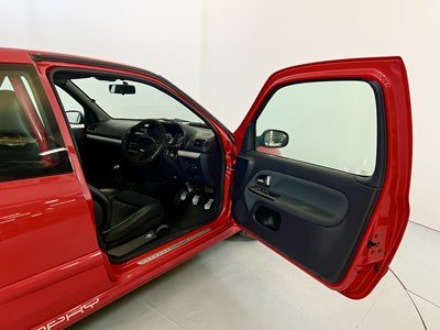 Lot 18 - 2005 Renault Clio Sport Trophy 182