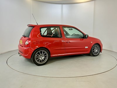 Lot 18 - 2005 Renault Clio Sport Trophy 182