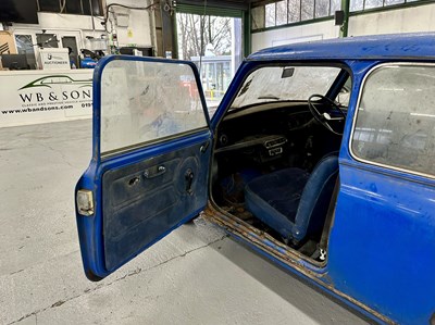 Lot 39 - 1976 Mini 1275 GT