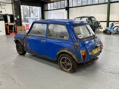 Lot 39 - 1976 Mini 1275 GT
