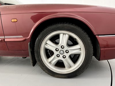 Lot 64 - 1998 Jaguar XJR V8 - NO RESERVE