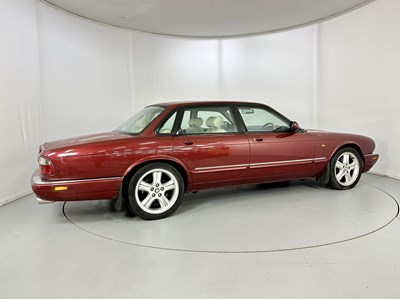 Lot 64 - 1998 Jaguar XJR V8 - NO RESERVE