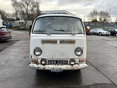 Lot 62 - 1972 Volkswagen T2 Camper