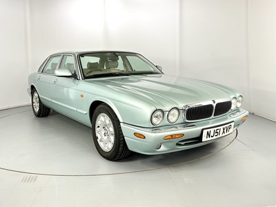 Lot 149 - 2001 Jaguar XJ V8