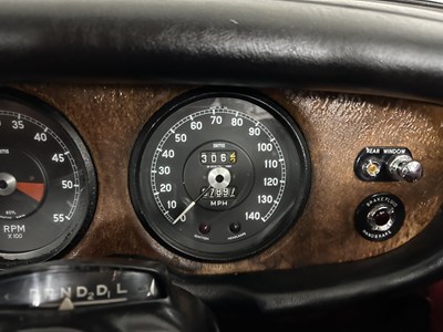 Lot 14 - 1967 Jaguar 420
