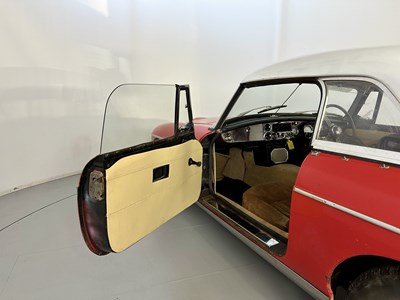 Lot 21 - 1968 MG C