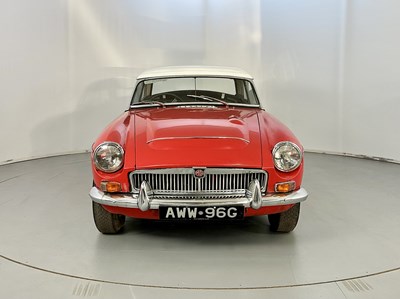 Lot 21 - 1968 MG C