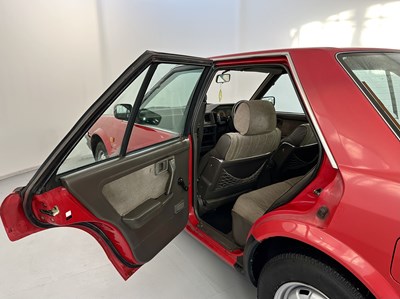 Lot 75 - 1988 Nissan Bluebird