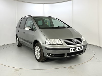 Lot 63 - 2005 Volkswagen Sharan