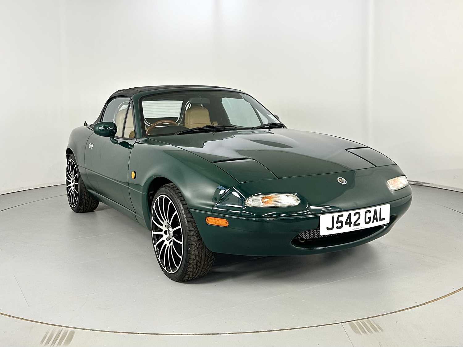 Lot 65 - 1992 Mazda MX5 Eunos V Special Edition