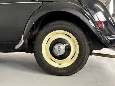Lot 16 - 1952 Citroen Traction Avant