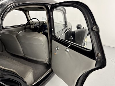 Lot 16 - 1952 Citroen Traction Avant