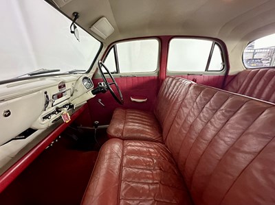 Lot 5 - 1958 Austin Cambridge A55