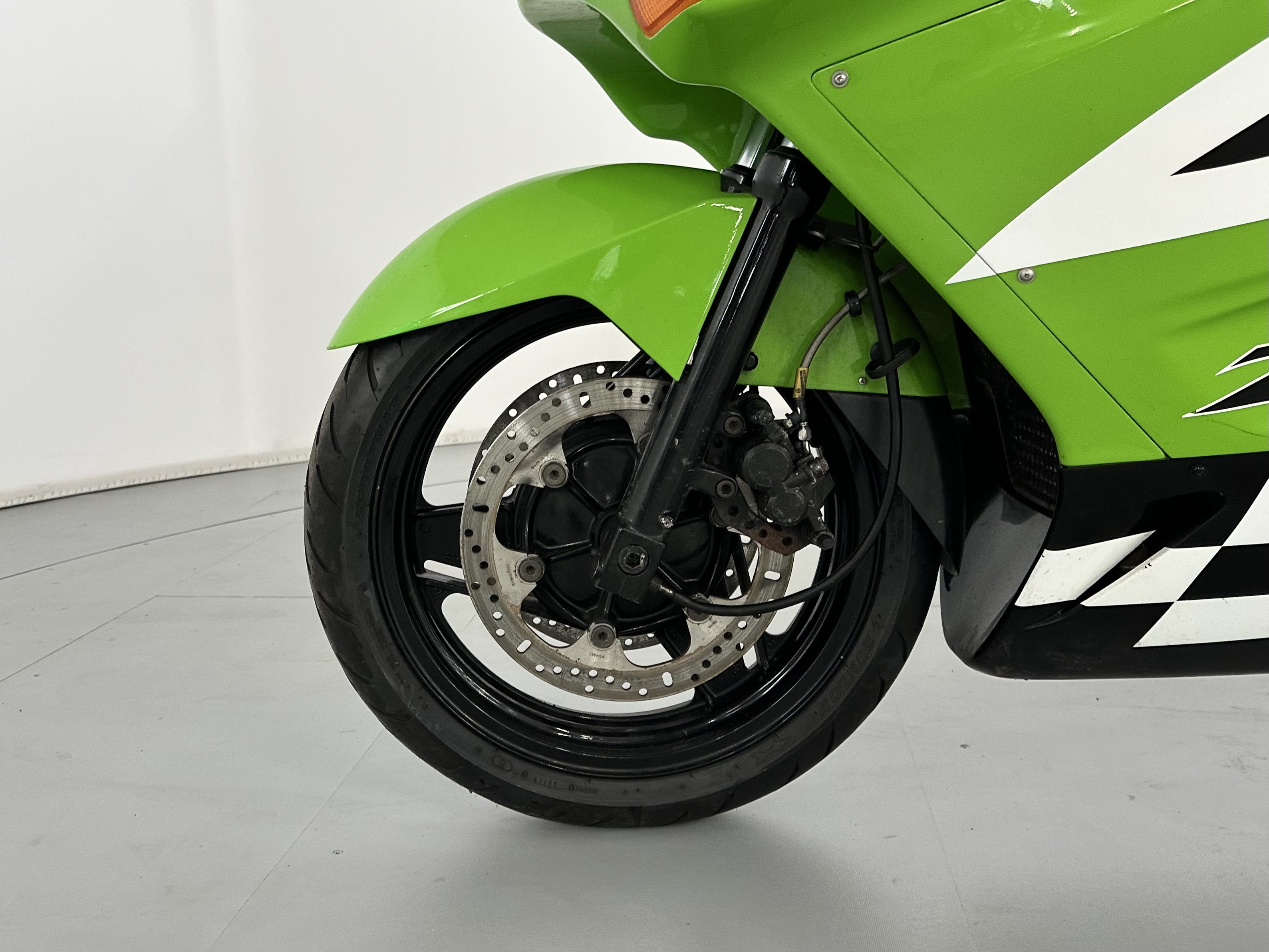 Lot 118 - 1989 Kawasaki ZX-10 Ninja