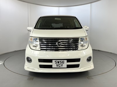 Lot 14 - 2007 Nissan Elgrand - Highway Star Edition 4WD