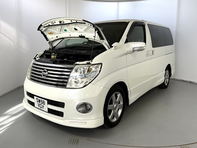 Lot 14 - 2007 Nissan Elgrand - Highway Star Edition 4WD