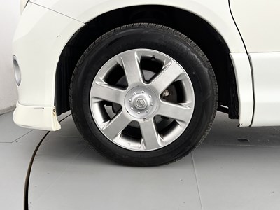 Lot 14 - 2007 Nissan Elgrand - Highway Star Edition 4WD