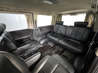 Lot 14 - 2007 Nissan Elgrand - Highway Star Edition 4WD