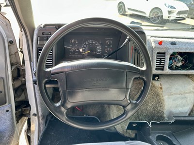 Lot 45 - 1996 Chevrolet Astro AWD