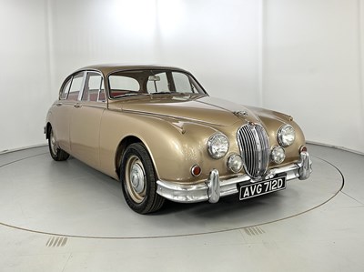 Lot 40 - 1966 Jaguar MKII 2.4